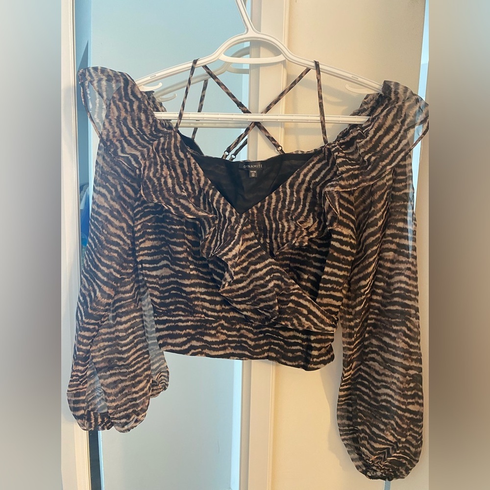 Dynamite Printed Organza Blouse